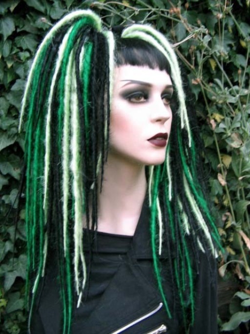 GREENMINILOXDREADS(1).JPG